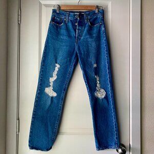 Levi's Distressed Wedgie Straight Leg Jeans, Oxnard, Size 26